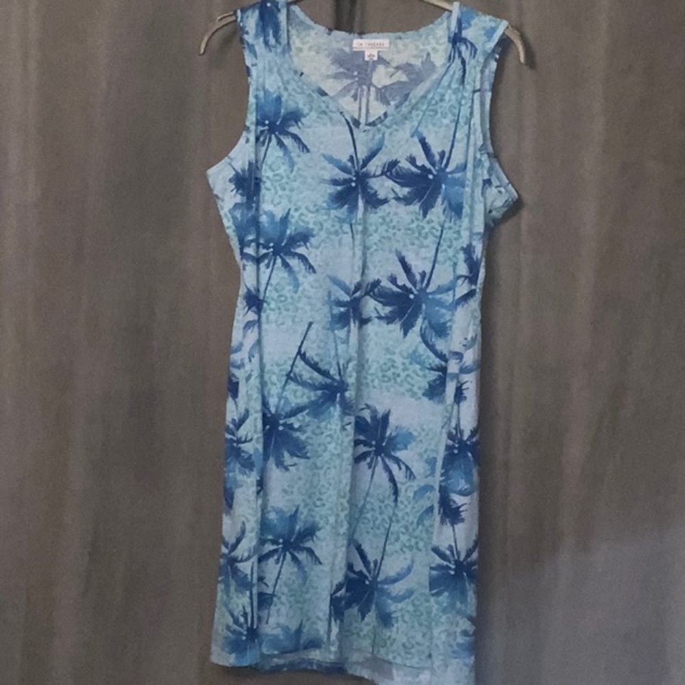 LA Threads Blue Palm Print Sleeveless Dress